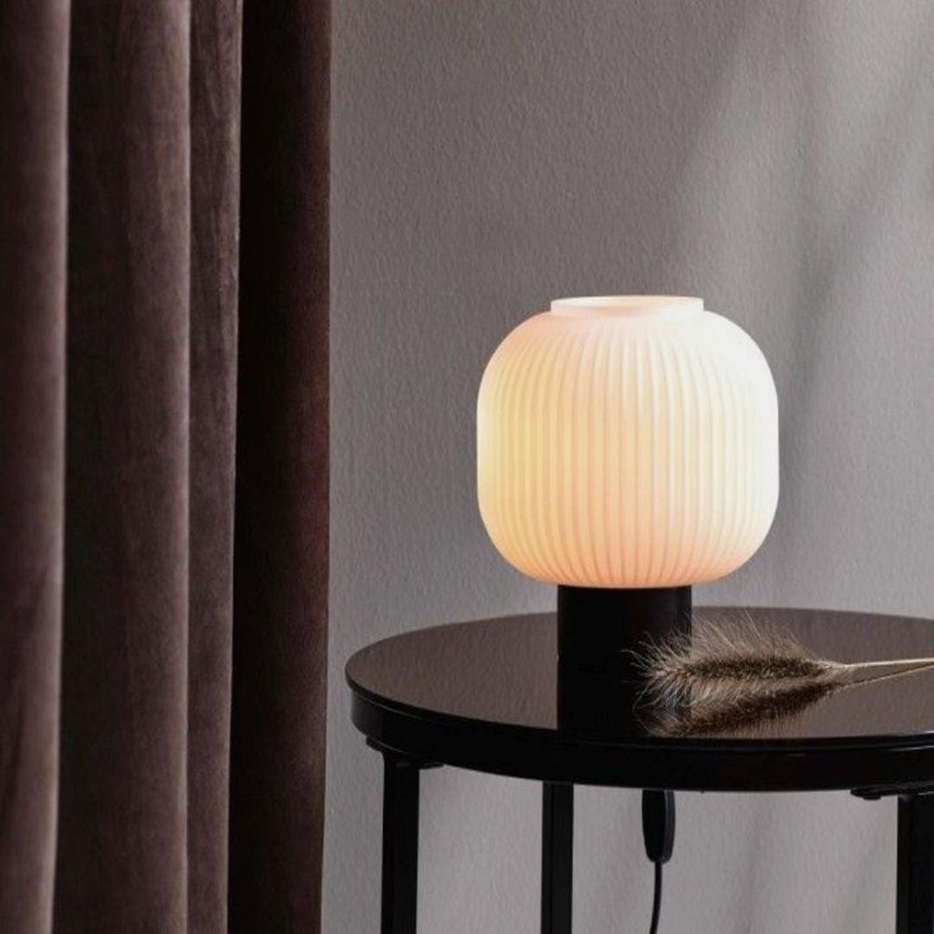 MYLİGHTS 20 cm BAŞLIKLI MASA ABAJUR MASA LAMBASI GECE LAMBASI YATAK SİYAH ABAJUR GENC ODASI YATAK ODASI SALON ABAJUR OPAL CAM METAL GOVDE MASA LAMBASI GECE LAMBASI 