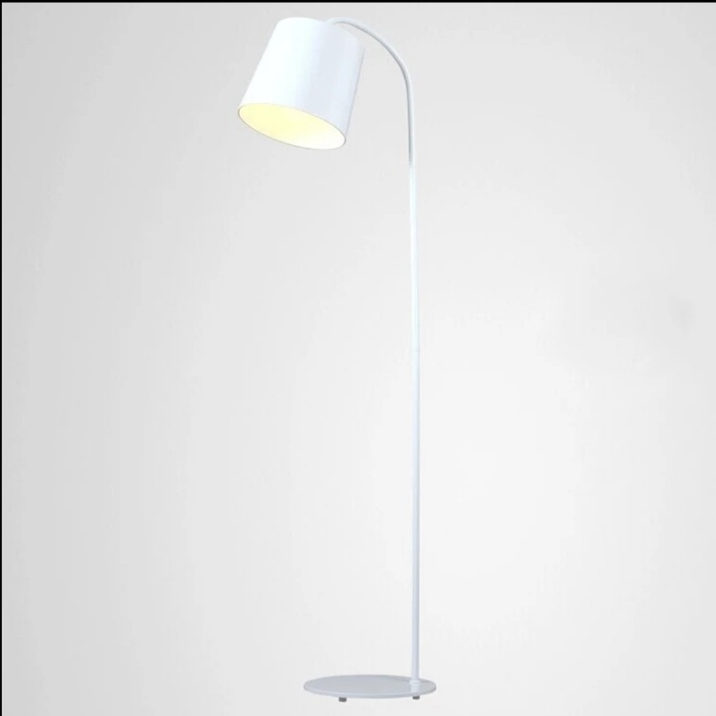 MYLİGHTS MODERN BEYAZ METAL LAMBADER KÖŞE LAMBASI YERDEN AYDINLATMA