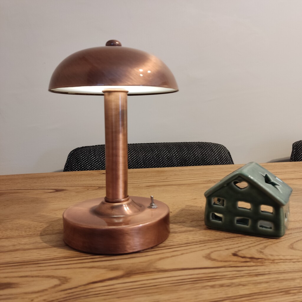 mylights pilli led abajur gece lambası masa üsüt abajur cafe retorant abajur bakır eskitme kaplamalı 