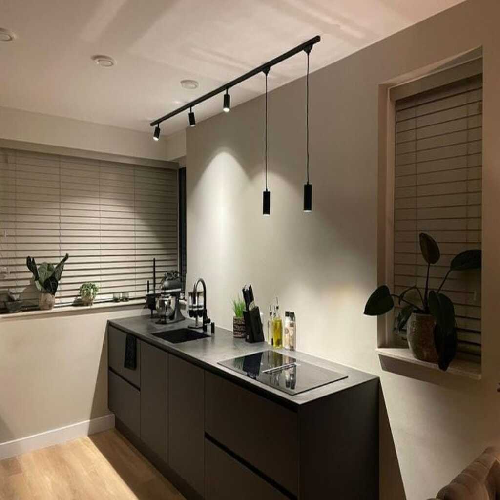 MYLİGHTS RAY SPOT ESKİTME 5li LED SPOT 2 MT RAY ÜZERİNDE GÜN IŞIĞI LEDLİ