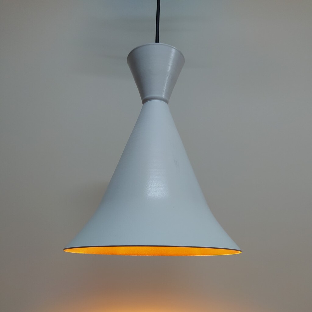 MYLİGHTS RETRO BEYAZ İÇİ ALTINMETAL SARKIT AVİZE KONİK AVİZE