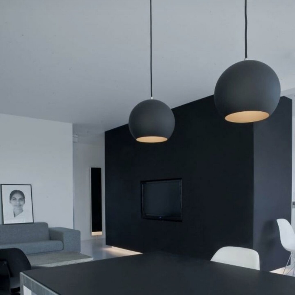 MYLİGHTS SİYAH İÇİ BEYAZ MAT PÜTÜRLÜ SİYAH BOYA METAL SARKIT AVİZE TEKLİ SARKIT 20 CM EN